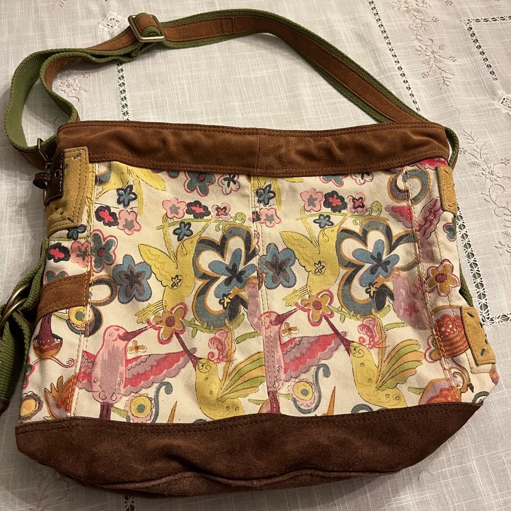 Lucky Brand Hummingbird Canvas Suede Boho shoulder bag (weekender) EUC
